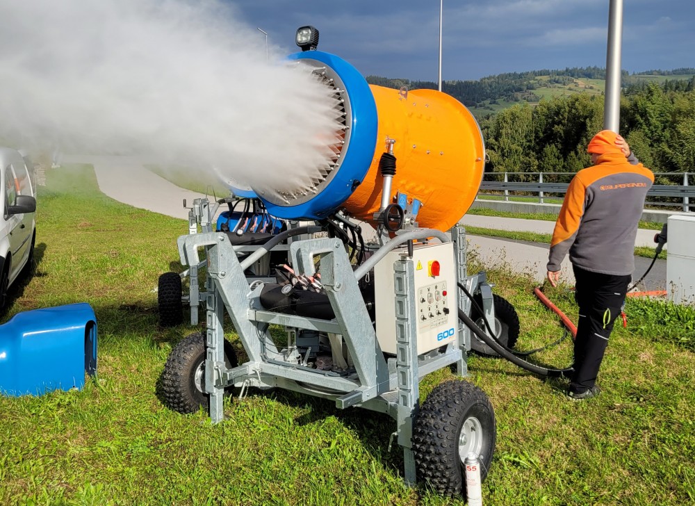 Przygotowania do sezonu zimowego - serwis armatek 19/09/24